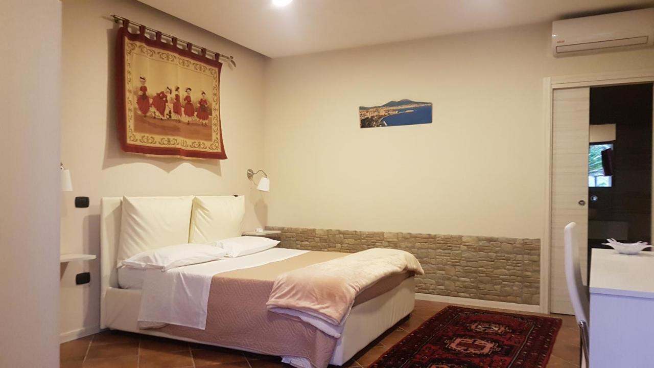Relais La Villa (Adults Only) Napoli Eksteriør billede